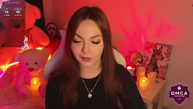 ApheliaDream  online show from 20, 10, 2025