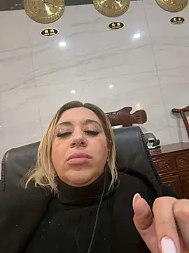 TheeaBlanco online show from 28, 11, 2025