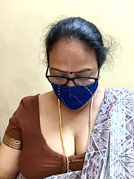 heera-rani online show from 2, 12, 2025