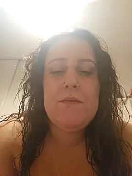 boakiss07 online show from 2, 12, 2025