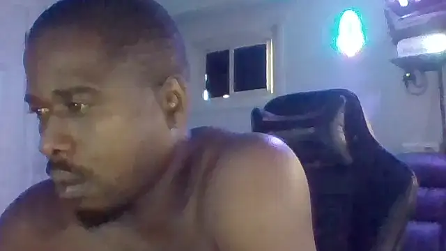 Snapshot of Dico420 chatting on 29, 9, 2025 Dico420 online show from 29, 9, 2025