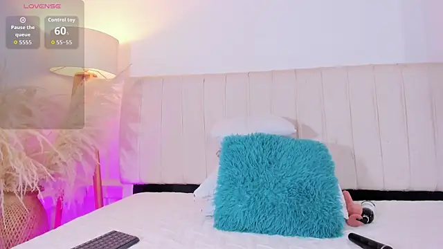 azaharaaa  online show from 20, 4, 2026