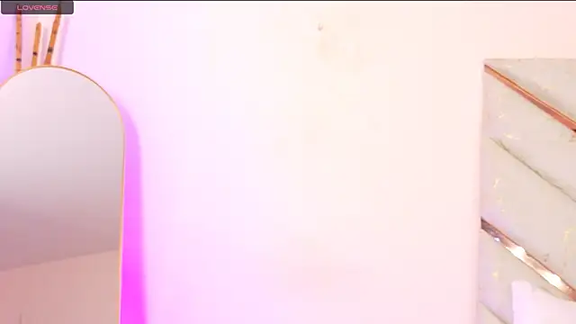 AlanaDoll online show from 25, 4, 2026
