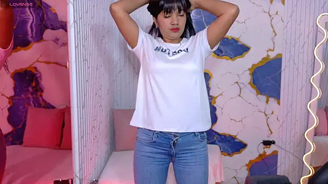 Lexy tay online show from 10, 6, 2026