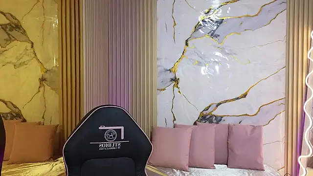 Lexy tay online show from 12, 2, 2026