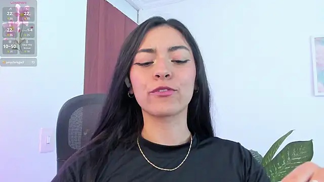 canelleGarces online show from 25, 3, 2026