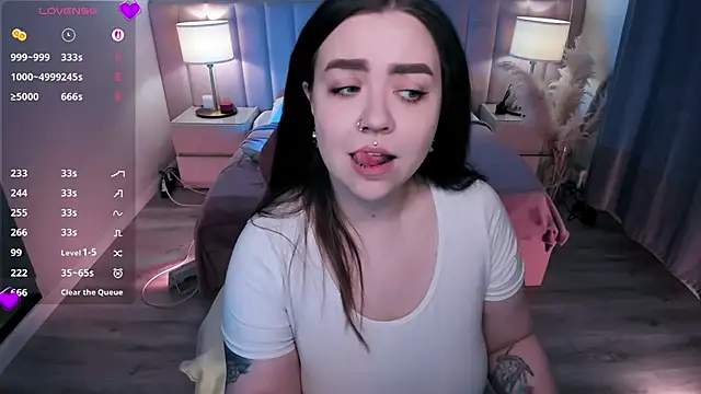 Snapshot of ashton_heidii chatting on 30, 4, 2026 ashton heidii online show from 30, 4, 2026