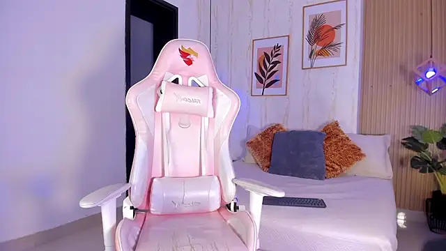 Ayleen Dunkan online show from 29, 11, 2025