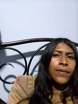 Snapshot of deborahotts chatting on 29, 11, 2025 deborahotts online show from 29, 11, 2025