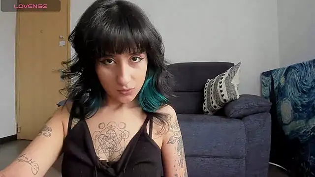 Snapshot of atenea_dragon__ chatting on 3, 8, 2026 atenea dragon online show from 3, 8, 2026