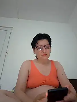 Snapshot of Vera_Elle chatting on 19, 5, 2026 Vera Elle online show from 19, 5, 2026