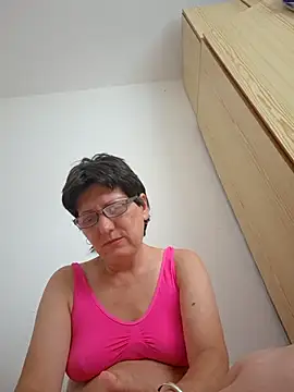 Snapshot of Vera_Elle chatting on 23, 7, 2026 Vera Elle online show from 23, 7, 2026
