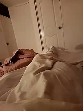 Hugopingonasa2024 online show from 28, 11, 2025