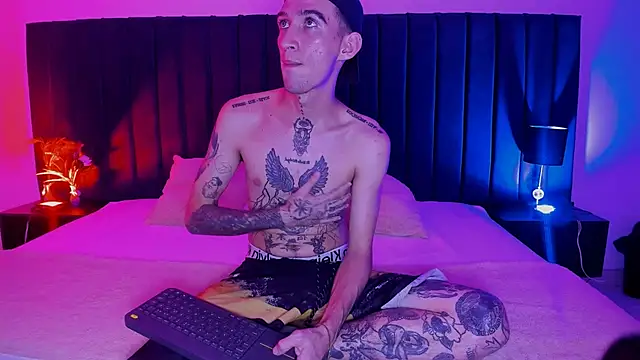 dominik thompson777 online show from 24, 9, 2025