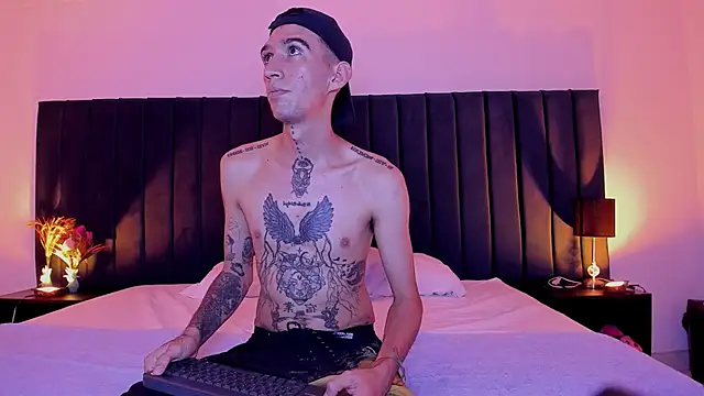 dominik thompson777 online show from 18, 9, 2025