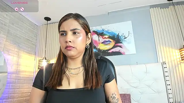 scarletbaker  online show from 13, 3, 2026