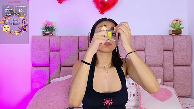 ScarlettLuxe online show from 9, 10, 2025