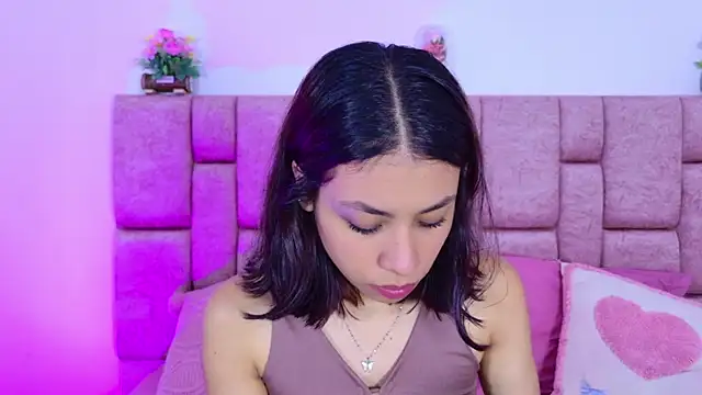 ScarlettLuxe online show from 25, 10, 2025