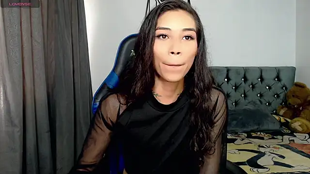 Sweet-Cris online show from 16, 12, 2025