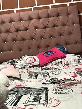 Rachellcooperrr online show from 29, 5, 2026