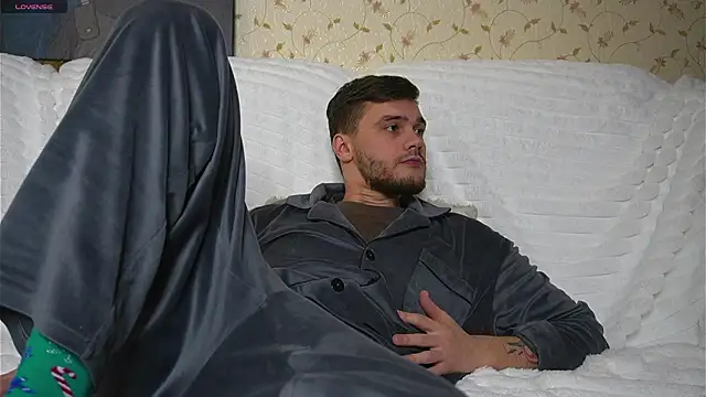 johnstoneisland online show from 15, 1, 2026