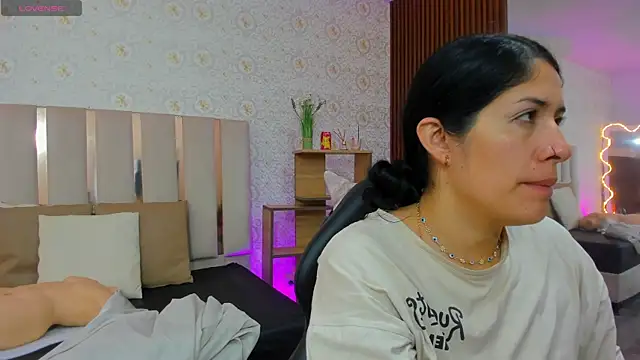 BLUE TAY1 online show from 11, 10, 2025