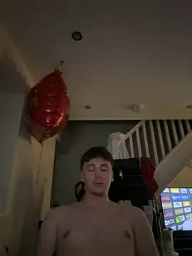 Hansonbloux online show from 5, 10, 2025