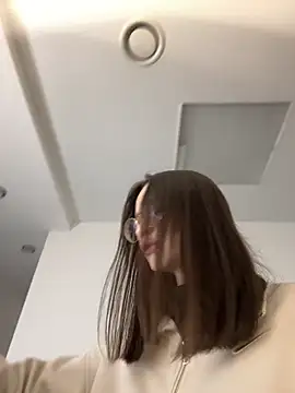 MartaBrent online show from 5, 3, 2026