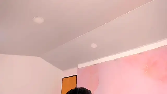 milk candy18 online show from 4, 10, 2025