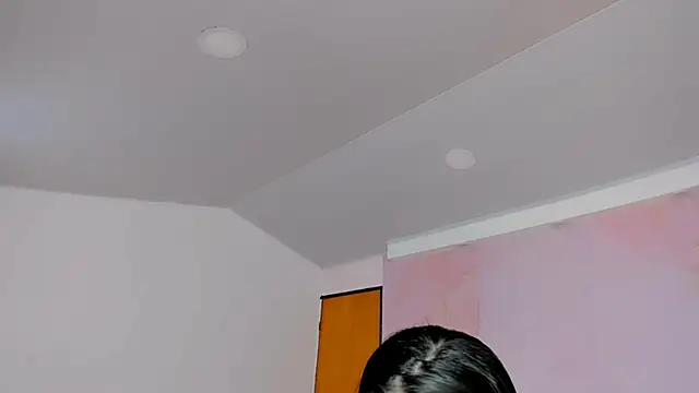 milk candy18 online show from 9, 10, 2025