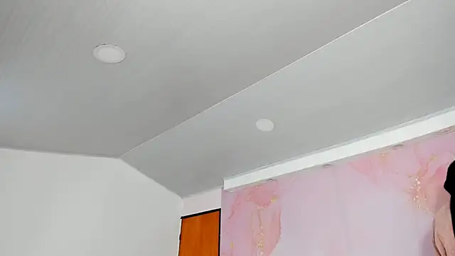 milk candy18 online show from 3, 10, 2025