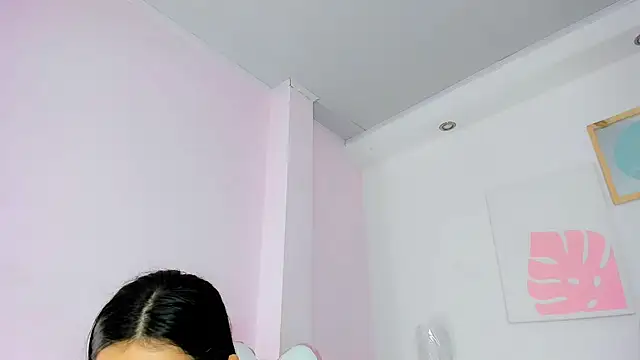 milk candy18 online show from 2, 12, 2025