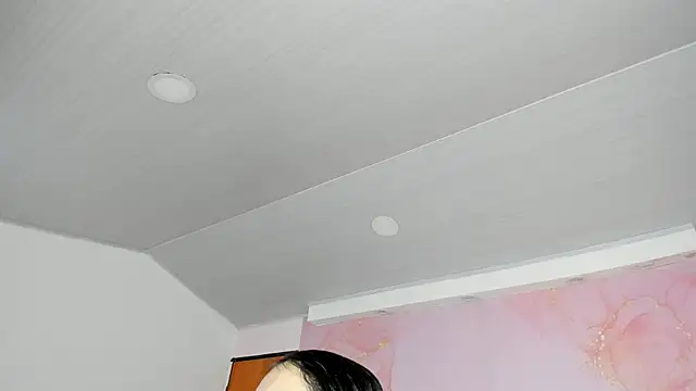 milk candy18 online show from 18, 10, 2025