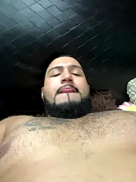 Snapshot of Carlosleon9797 chatting on 4, 11, 2025 Carlosleon9797 online show from 4, 11, 2025