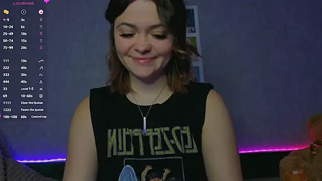 Tira Mizu online show from 5, 10, 2025