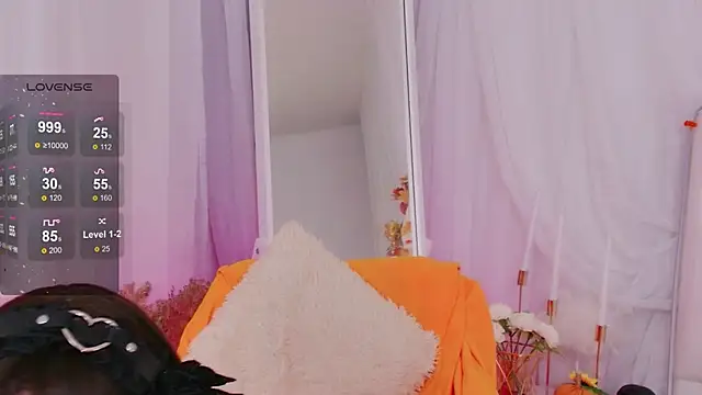 Snapshot of Miranda_Kerry chatting on 31, 10, 2025 Miranda Kerry online show from 31, 10, 2025