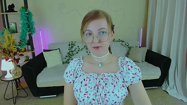 YourUniverser online show from 28, 11, 2025