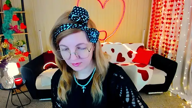 YourUniverser online show from 10, 2, 2026