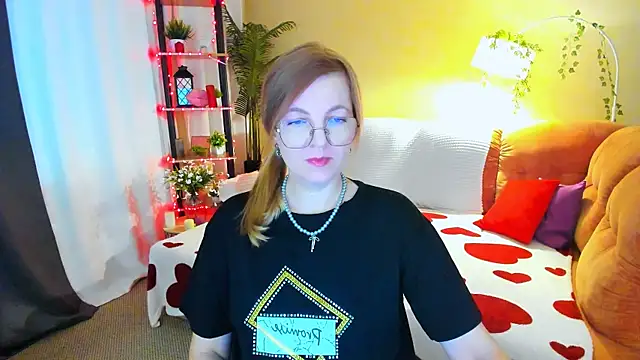 YourUniverser online show from 10, 4, 2026