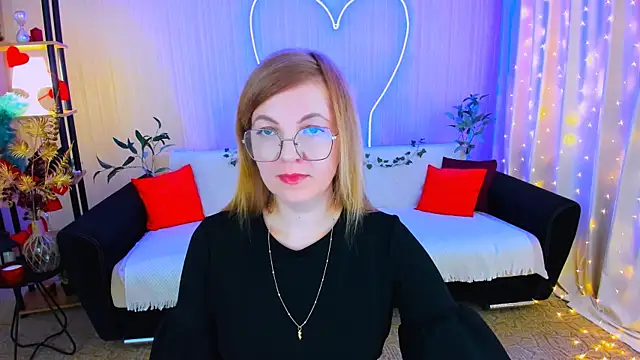 YourUniverser online show from 18, 4, 2026