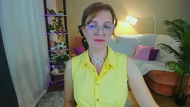 YourUniverser online show from 18, 9, 2025