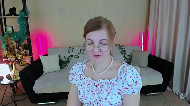 YourUniverser online show from 17, 11, 2025