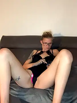 Lesamantssexy online show from 21, 9, 2025