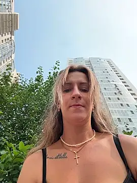 EvvaMur online show from 8, 7, 2026