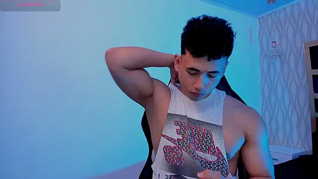 Snapshot of Draven_Marceaux chatting on 1, 11, 2025 Draven Marceaux online show from 1, 11, 2025