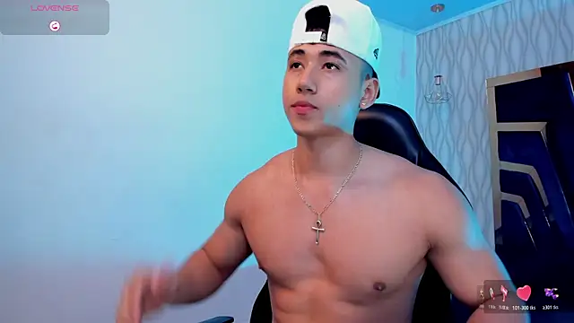 Snapshot of Draven_Marceaux chatting on 24, 10, 2025 Draven Marceaux online show from 24, 10, 2025