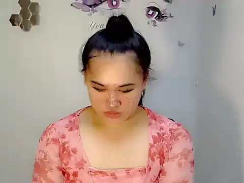 Snapshot of Annierose_ts chatting on 13, 11, 2025 Annierose ts online show from 13, 11, 2025