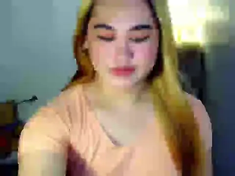 Snapshot of Annierose_ts chatting on 3, 4, 2026 Annierose ts online show from 3, 4, 2026