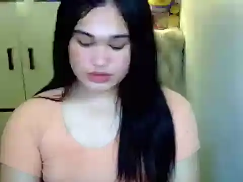 Snapshot of Annierose_ts chatting on 22, 4, 2026 Annierose ts online show from 22, 4, 2026