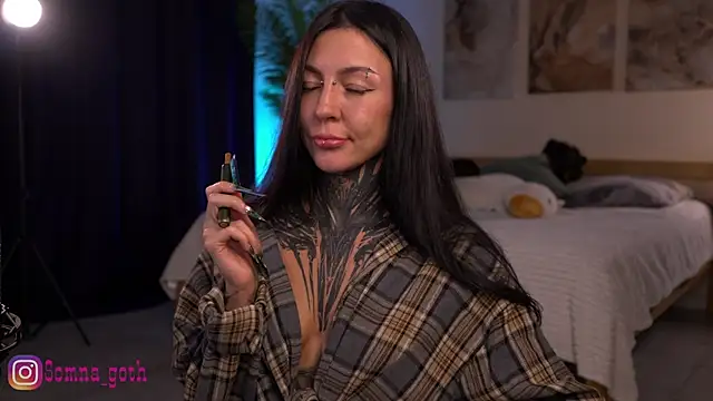 Alise Eve  online show from 31, 3, 2026